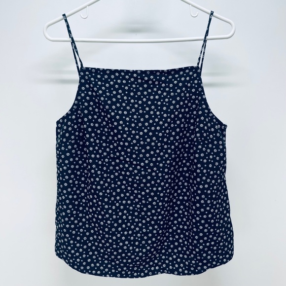 Levi's Tops - Levi's Women's Tie Back Tank Top Floral Black And White Size M New